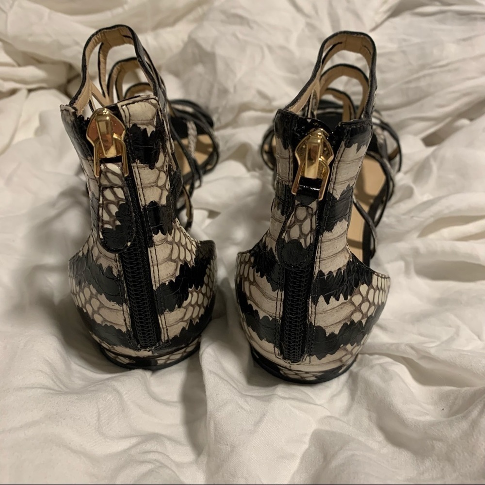 Alexandre Birman Melody python caged sandals - Picture 9 of 12
